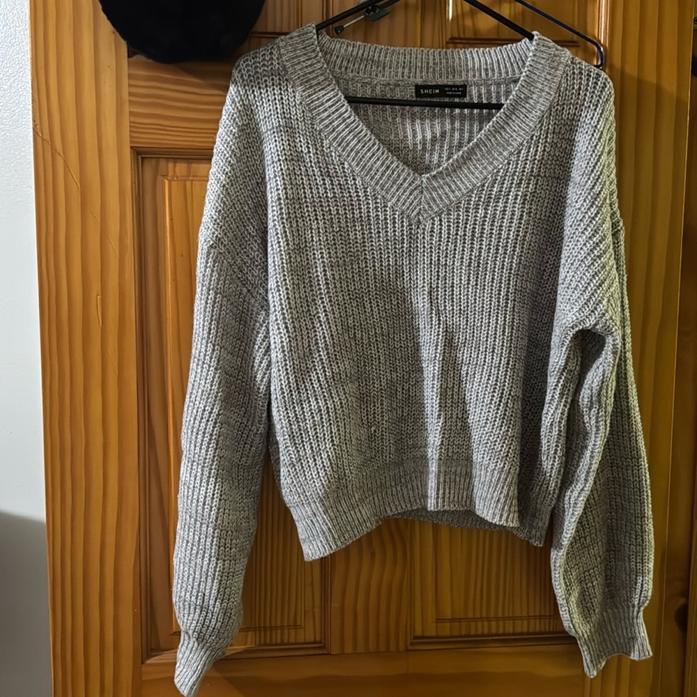 Sweater only try on